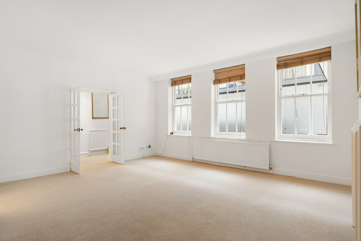 De Vere Mews