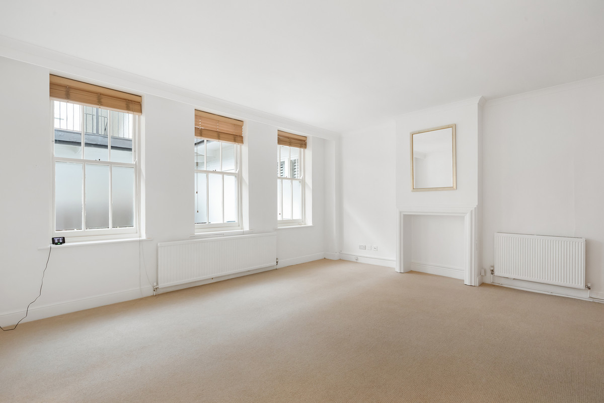 De Vere Mews