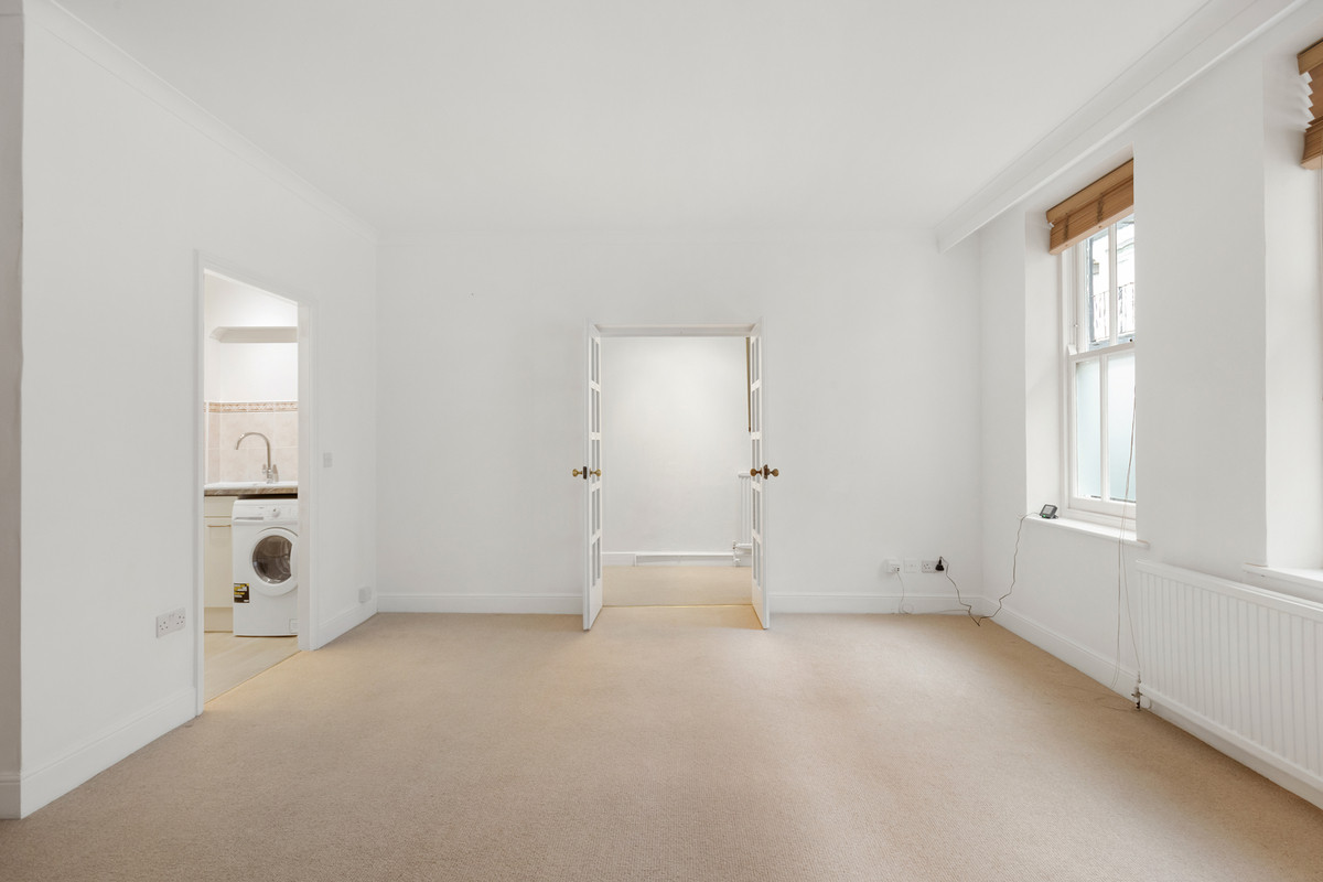 De Vere Mews