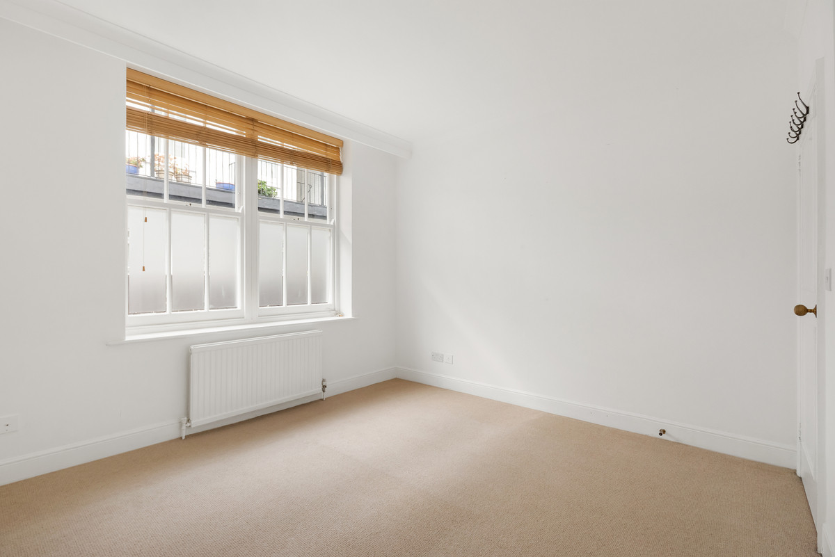 De Vere Mews